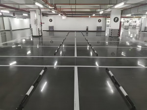 南京伊洁特斯公司完成泌阳华发地产车库耐磨地坪 地坪固化 交通划线项目