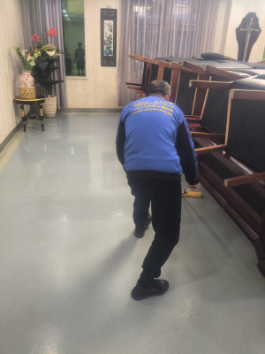 南京市第一医院PVC地面深层清洁打蜡项目由南京伊洁特斯环境科技有限公司施工